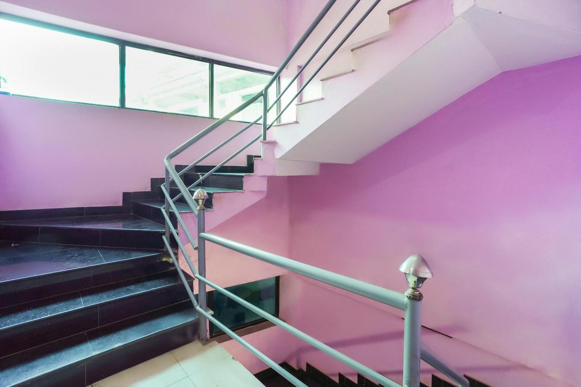 Hotel Spot On Rohini Residency Kadampuzha Edayur Exterior foto