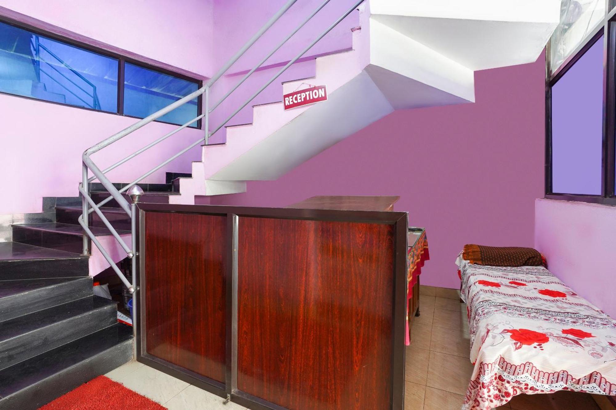 Hotel Spot On Rohini Residency Kadampuzha Edayur Exterior foto